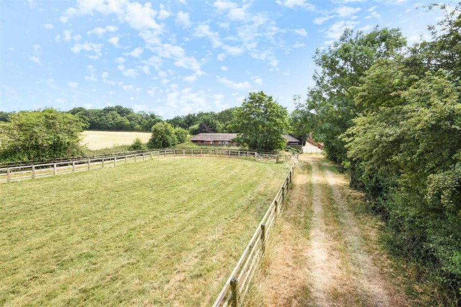 Images for Carters Hill, Wokingham EAID:wentworthapi BID:3