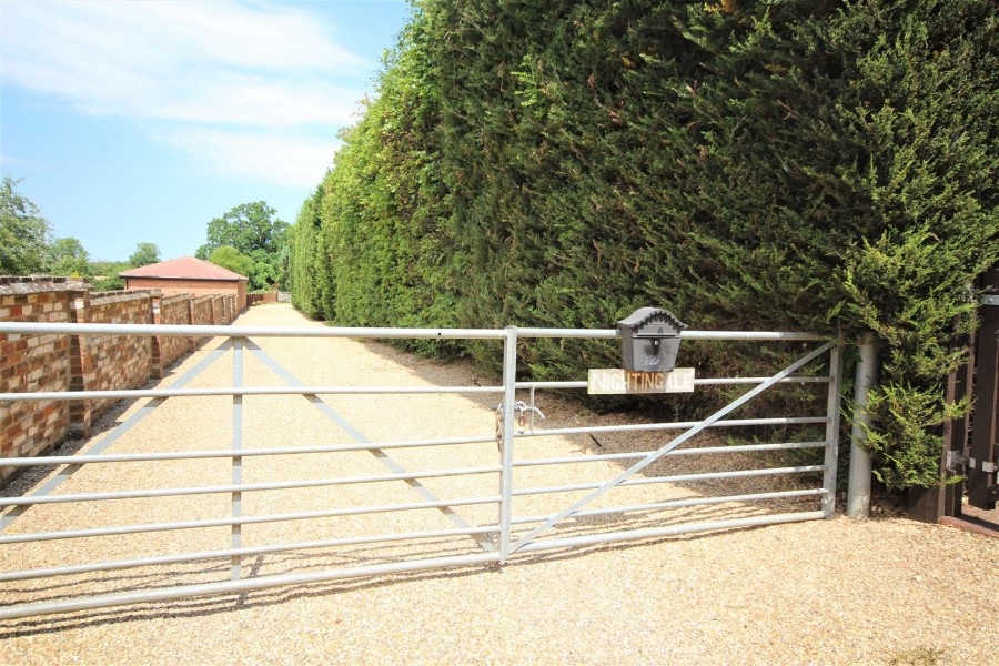 Images for Carters Hill, Wokingham EAID:wentworthapi BID:3