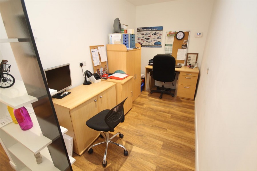 Images for Carters Hill, Wokingham EAID:wentworthapi BID:3