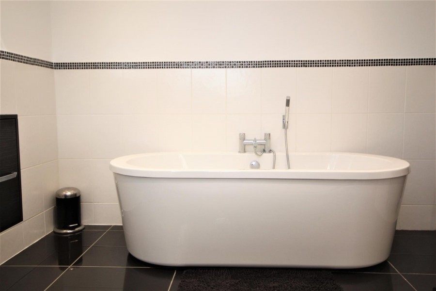Images for Carters Hill, Wokingham EAID:wentworthapi BID:3