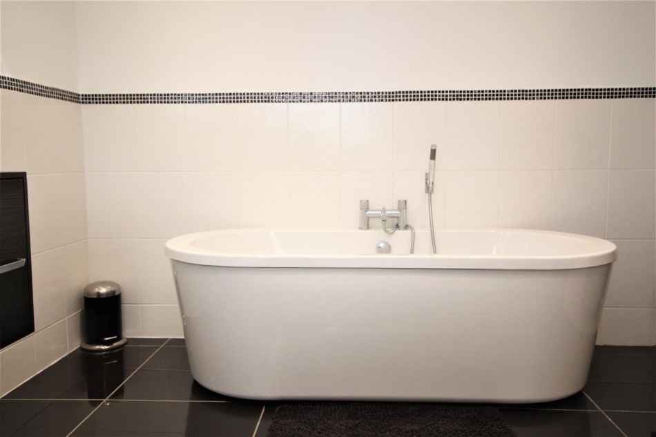 Images for Carters Hill, Wokingham EAID:wentworthapi BID:3