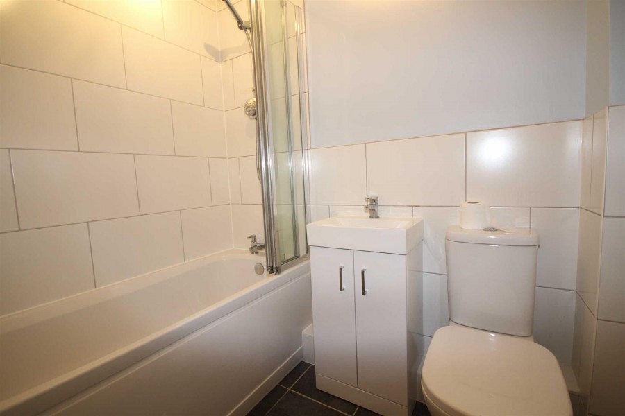 Images for Broad Hinton, Twyford, Reading EAID:wentworthapi BID:3