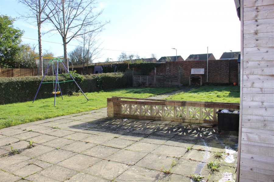 Images for Headley Road, Woodley, Reading EAID:wentworthapi BID:3