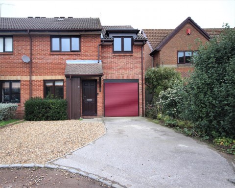 Verey Close, Twyford, Reading