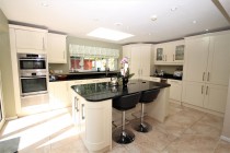 Images for Broad Hinton, Twyford, Reading