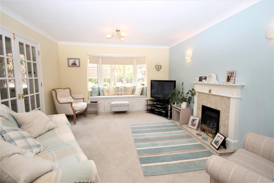 Images for Broad Hinton, Twyford, Reading EAID:wentworthapi BID:3
