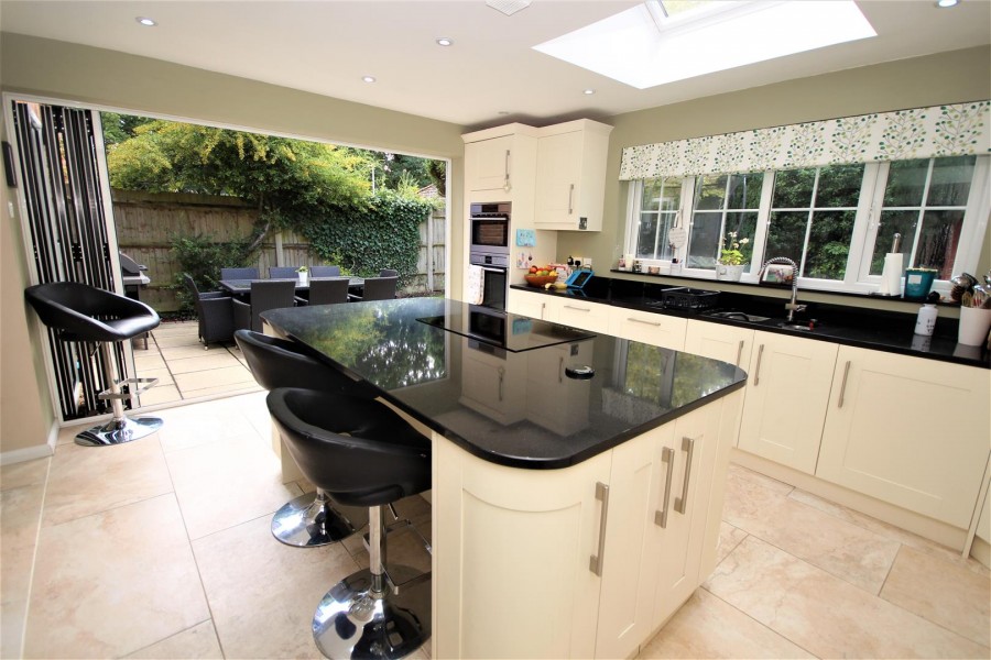 Images for Broad Hinton, Twyford, Reading EAID:wentworthapi BID:3