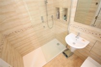 Images for Broad Hinton, Twyford, Reading