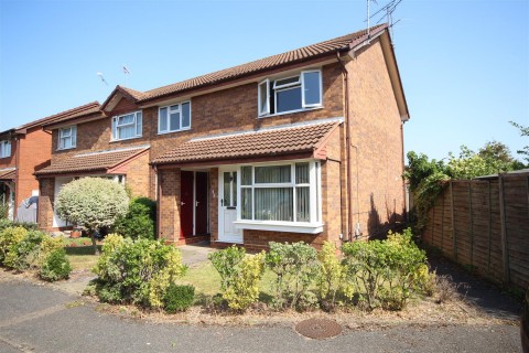 Lysander Close, Woodley, Reading