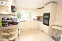 Images for Newalls Rise, Wargrave, Reading