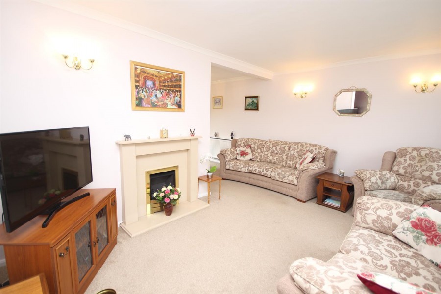 Images for Springfield Park, Twyford, Reading EAID:wentworthapi BID:3