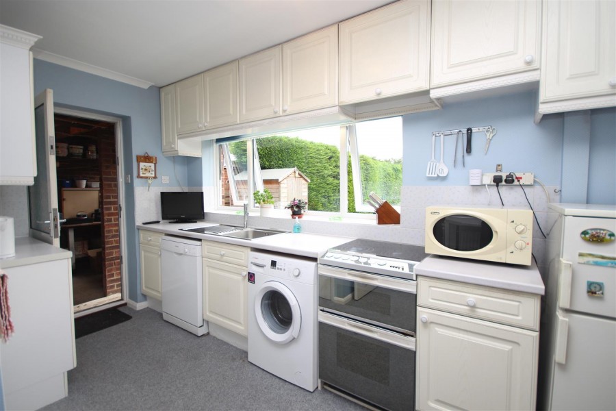 Images for Springfield Park, Twyford, Reading EAID:wentworthapi BID:3