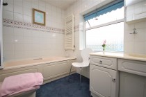 Images for Springfield Park, Twyford, Reading