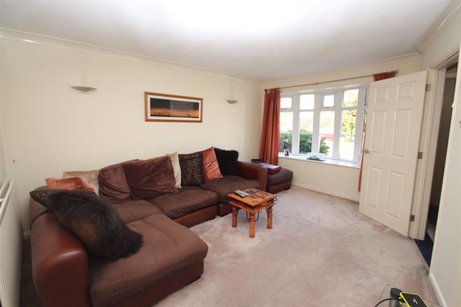 Images for Nimrod Close, Woodley, Reading EAID:wentworthapi BID:3