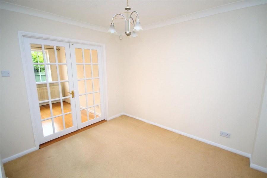 Images for Broad Hinton, Twyford, Reading EAID:wentworthapi BID:3