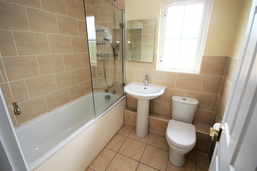 Images for Broad Hinton, Twyford, Reading EAID:wentworthapi BID:3