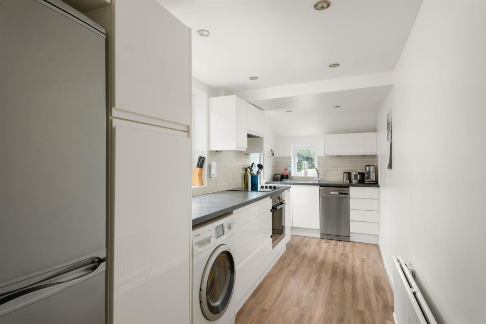 Images for Ruscombe Road, Twyford, Reading EAID:wentworthapi BID:3