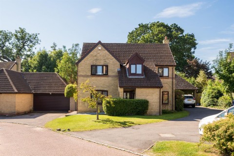 Harrison Close, Twyford, Reading