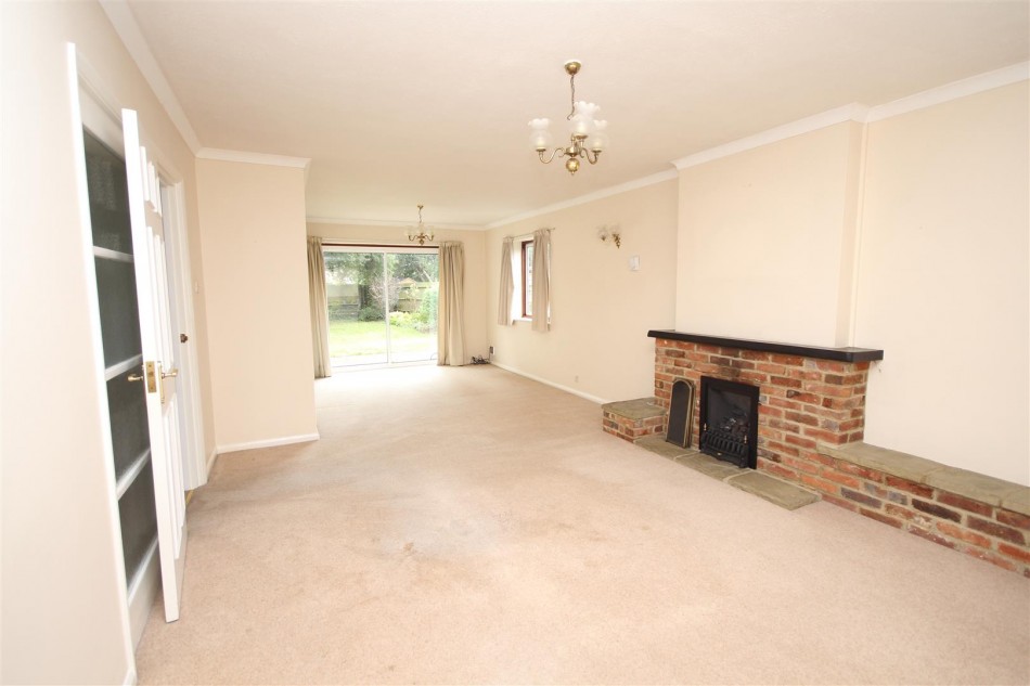 Images for Strathmore Drive, Charvil, Reading EAID:wentworthapi BID:3