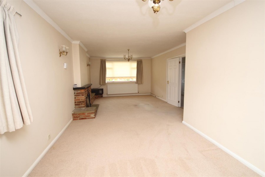 Images for Strathmore Drive, Charvil, Reading EAID:wentworthapi BID:3