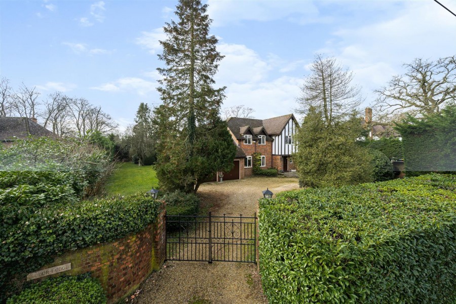 Images for Duffield Road, Sonning, Reading EAID:wentworthapi BID:3