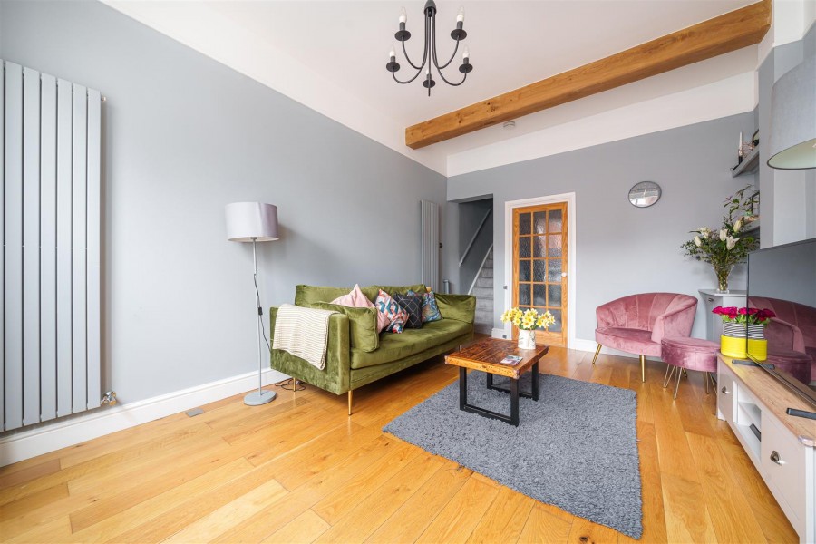 Images for High Street, Twyford, Reading EAID:wentworthapi BID:3