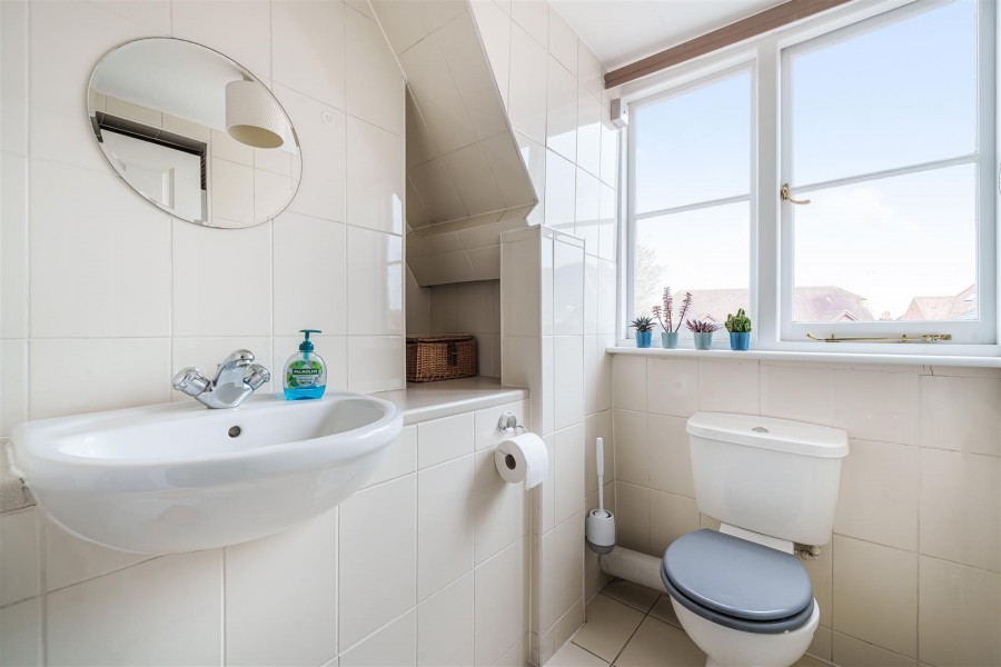Images for High Street, Twyford, Reading EAID:wentworthapi BID:3