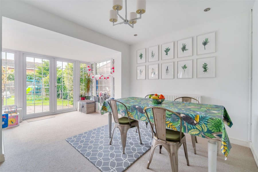 Images for Ridgeway, Wargrave, Reading EAID:wentworthapi BID:3