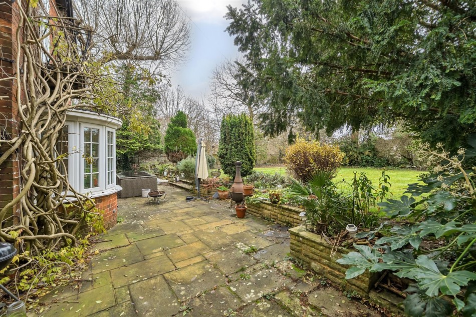 Denmark Avenue, Woodley, Reading WentWorth Estate Agents