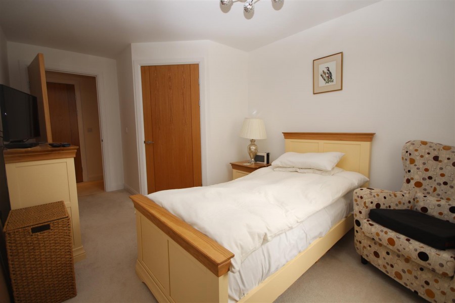 Images for London Road, Ruscombe, Reading EAID:wentworthapi BID:3