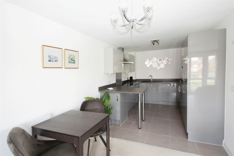 Images for London Road, Ruscombe, Reading EAID:wentworthapi BID:3