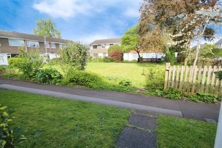 Images for The Grove, Twyford, Reading EAID:wentworthapi BID:3