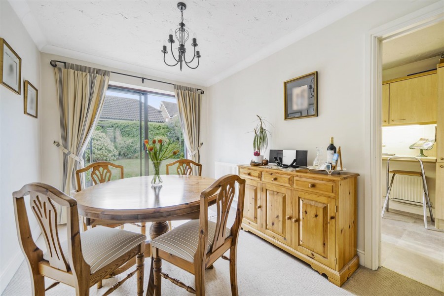 Images for East Park Farm Drive, Charvil, Reading, RG10 EAID:wentworthapi BID:3