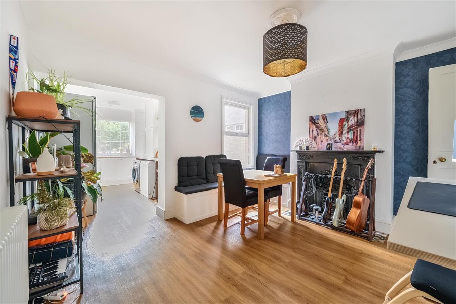 Images for Station Terrace, Twyford, Reading EAID:wentworthapi BID:3