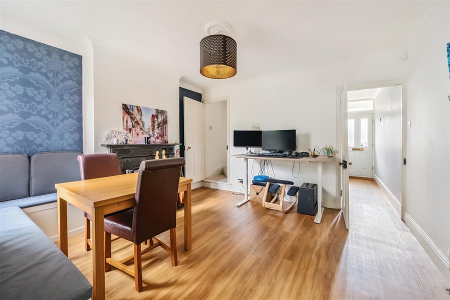 Images for Station Terrace, Twyford, Reading EAID:wentworthapi BID:3