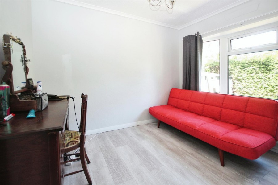 Images for Nine Mile Ride, Finchampstead, Wokingham, RG40 EAID:wentworthapi BID:3