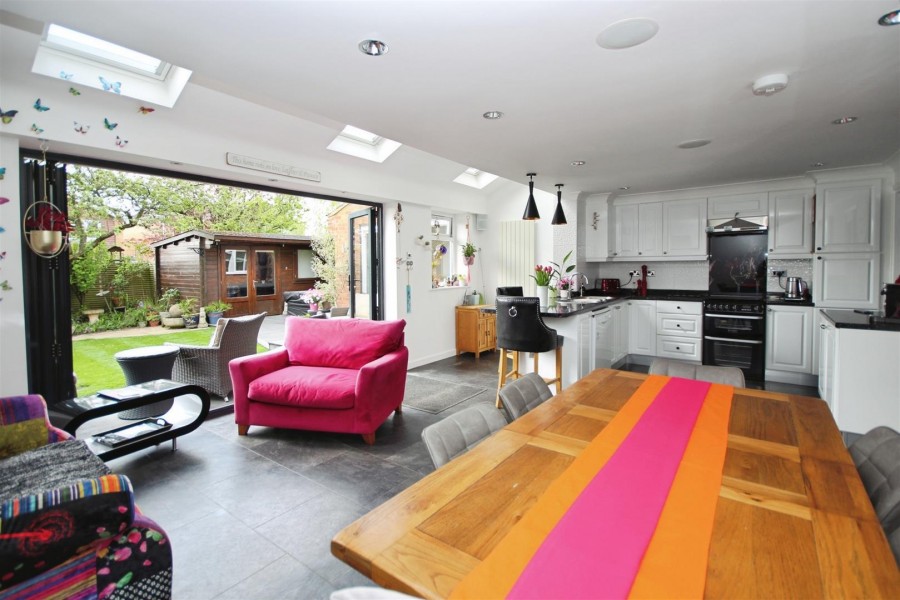 Images for Ridgeway, Wargrave, Reading, Berkshire, RG10 EAID:wentworthapi BID:3
