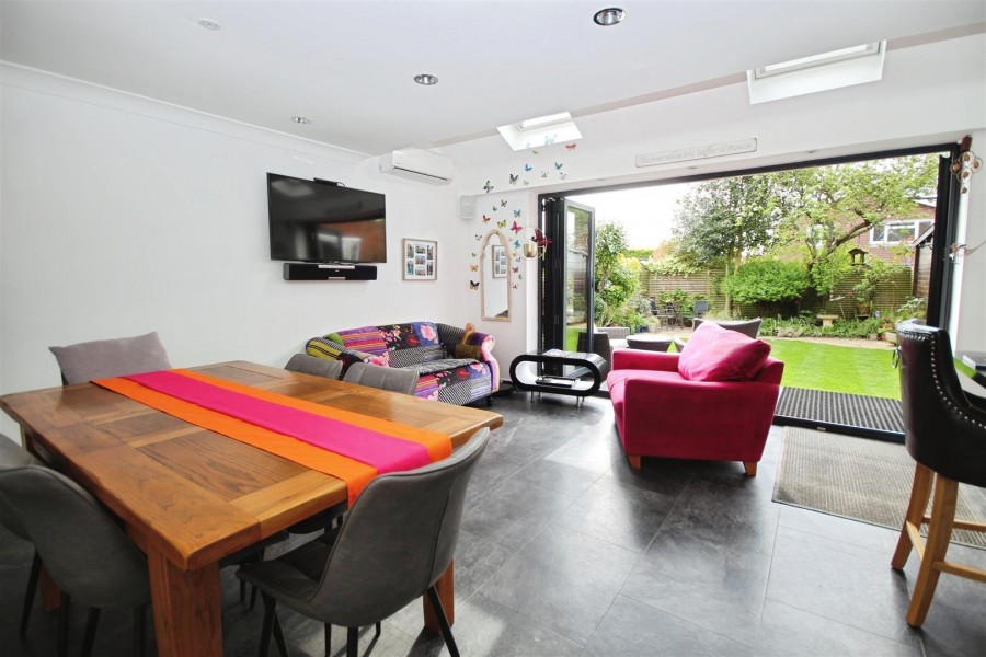 Images for Ridgeway, Wargrave, Reading, Berkshire, RG10 EAID:wentworthapi BID:3