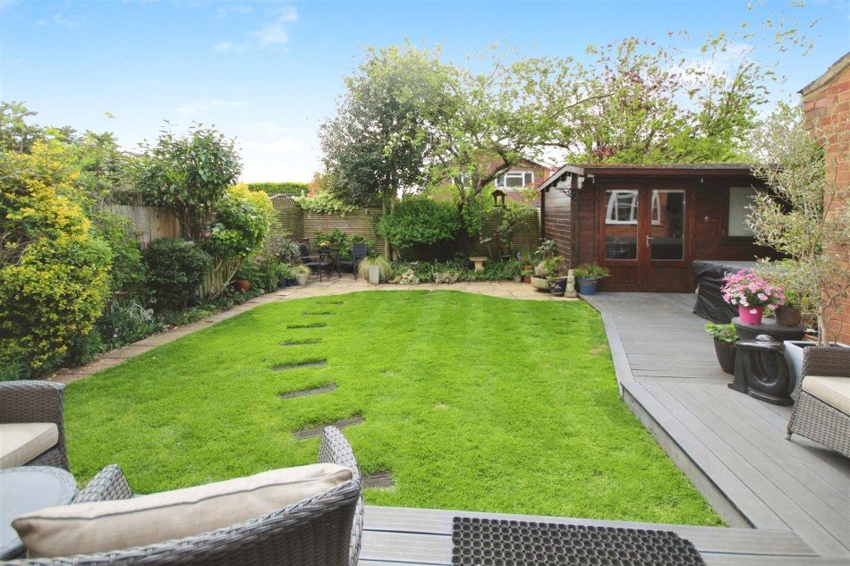 Images for Ridgeway, Wargrave, Reading, Berkshire, RG10 EAID:wentworthapi BID:3