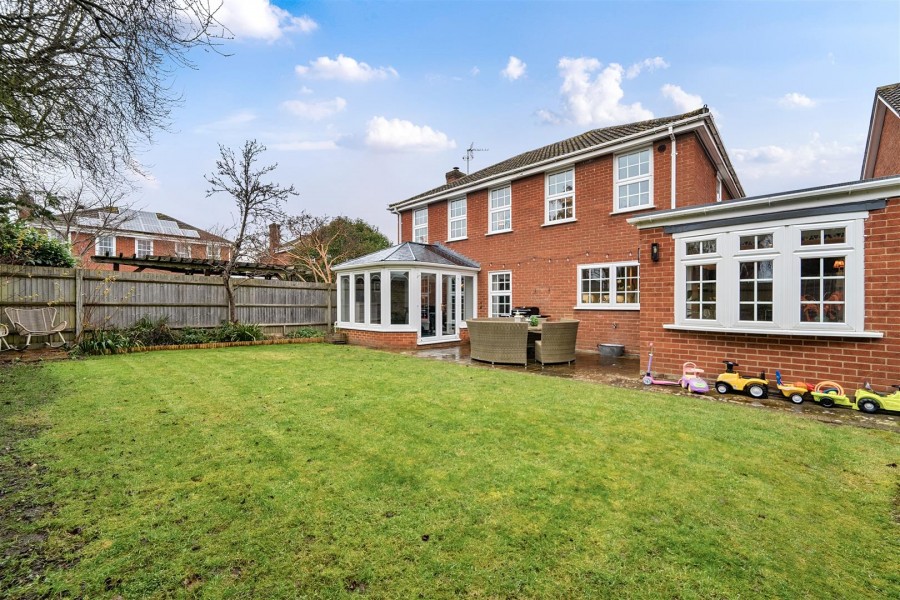 Images for Ridgeway, Wargrave, Reading, Berkshire, RG10 EAID:wentworthapi BID:3