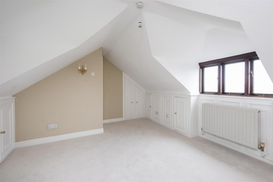 Images for Kingsdown, Corsham EAID:wentworthapi BID:5