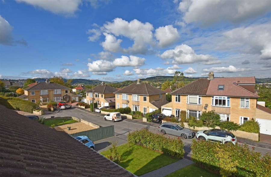 Images for Holcombe Close, Bathampton, Bath EAID:wentworthapi BID:5