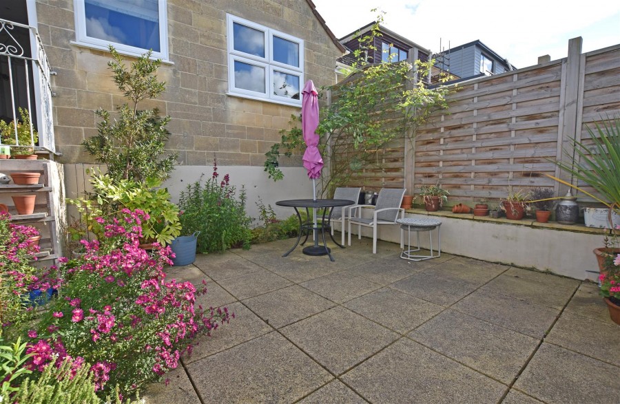 Images for Holcombe Close, Bathampton, Bath EAID:wentworthapi BID:5