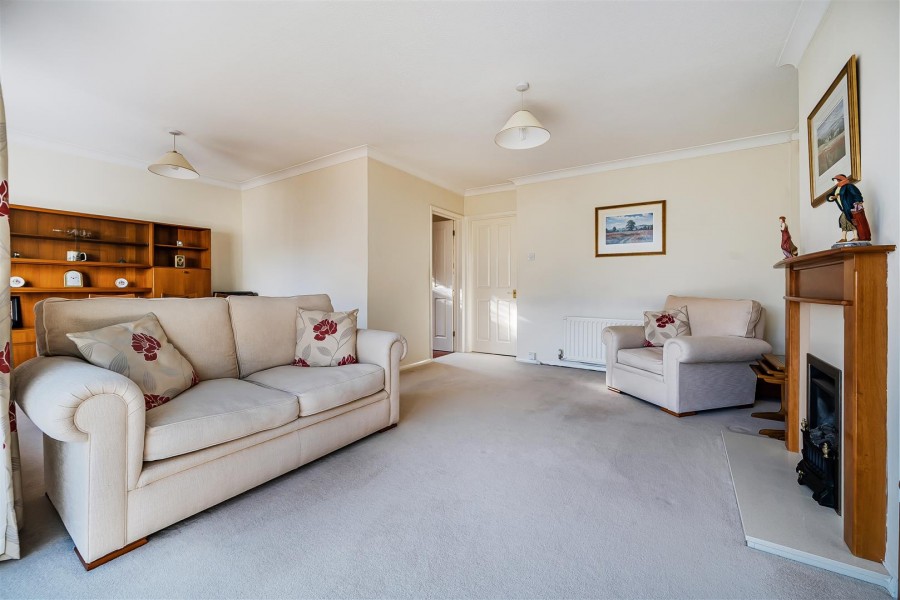 Images for Paddock Heights, Twyford, Reading EAID:wentworthapi BID:3