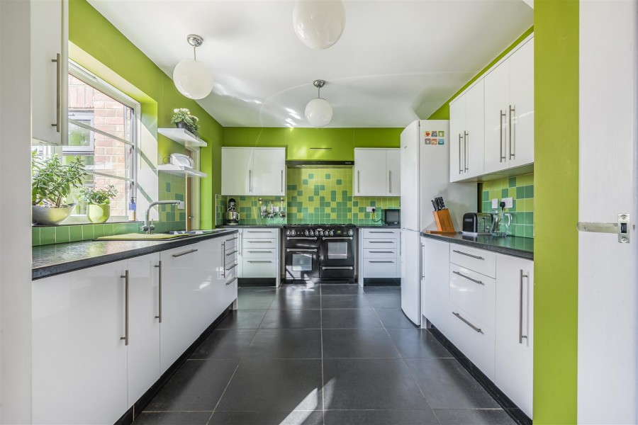Images for Wargrave Road, Twyford, Reading, Berkshire, RG10 EAID:wentworthapi BID:3