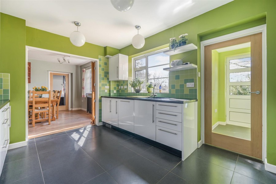 Images for Wargrave Road, Twyford, Reading, Berkshire, RG10 EAID:wentworthapi BID:3