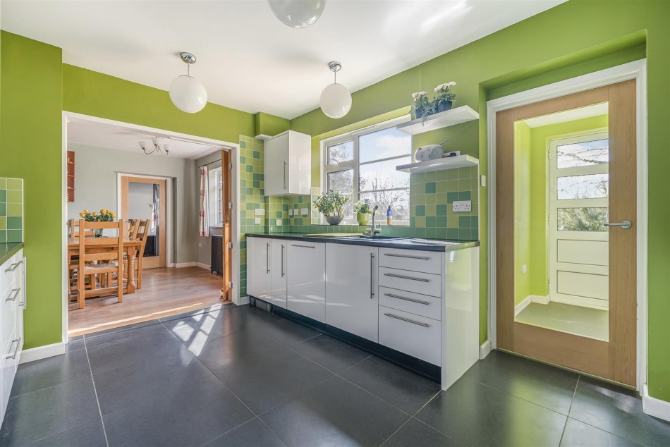 Images for Wargrave Road, Twyford, Reading, Berkshire, RG10 EAID:wentworthapi BID:3