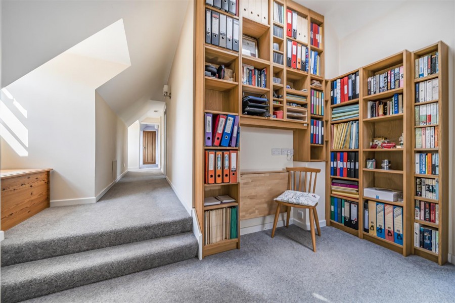 Images for Wargrave Road, Twyford, Reading, Berkshire, RG10 EAID:wentworthapi BID:3