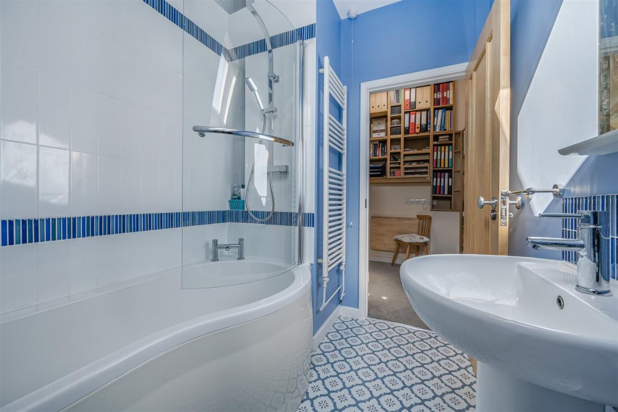 Images for Wargrave Road, Twyford, Reading, Berkshire, RG10 EAID:wentworthapi BID:3