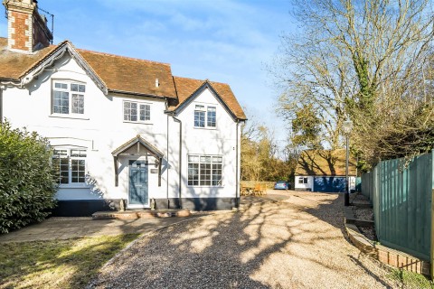 Haines Hill, Twyford, Reading, Berkshire, RG10 - EAID:wentworthapi, BID:3